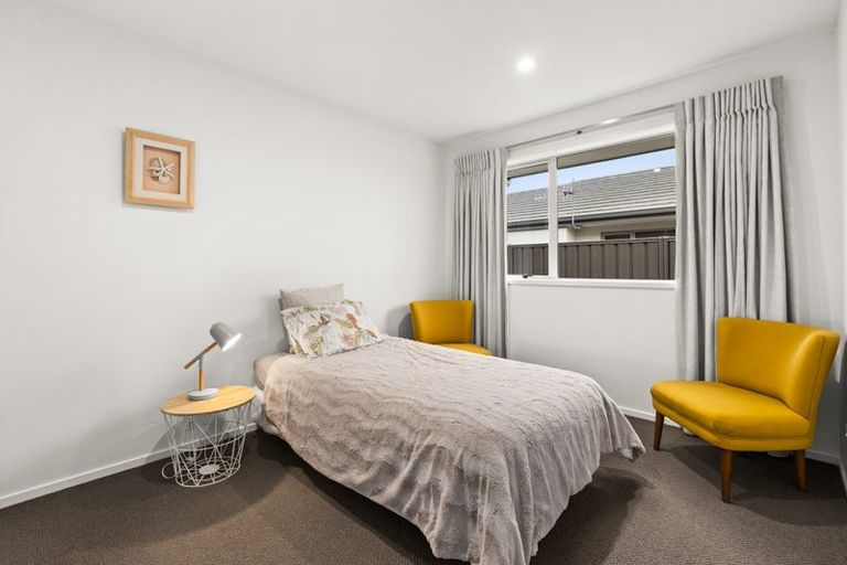 Photo of property in 17 Hurunui Drive, Te Awa, Napier, 4110