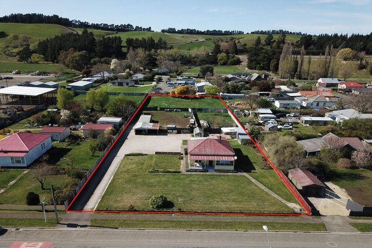 Photo of property in 36 Leslie Street, Waiau, 7332