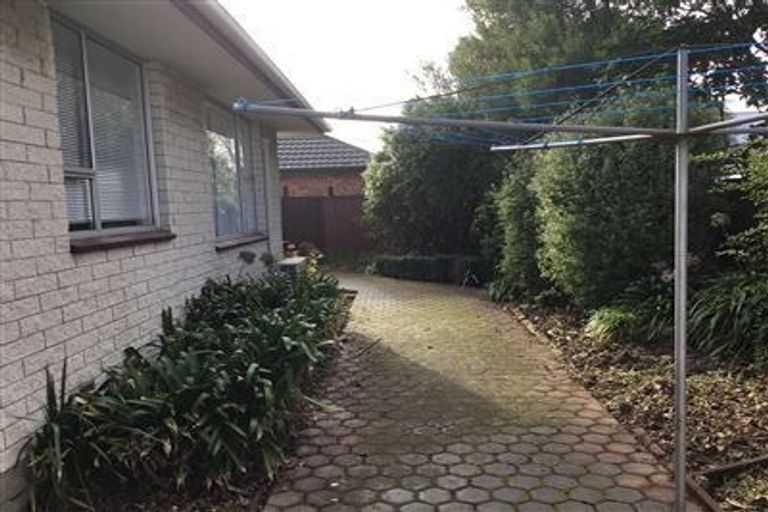 Photo of property in 3/22 Picton Avenue, Riccarton, Christchurch, 8011