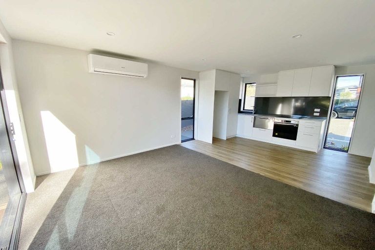 Photo of property in 2/60 Linwood Avenue, Linwood, Christchurch, 8011