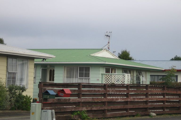 Photo of property in 15/b Cypress Grove, Paraparaumu, 5032