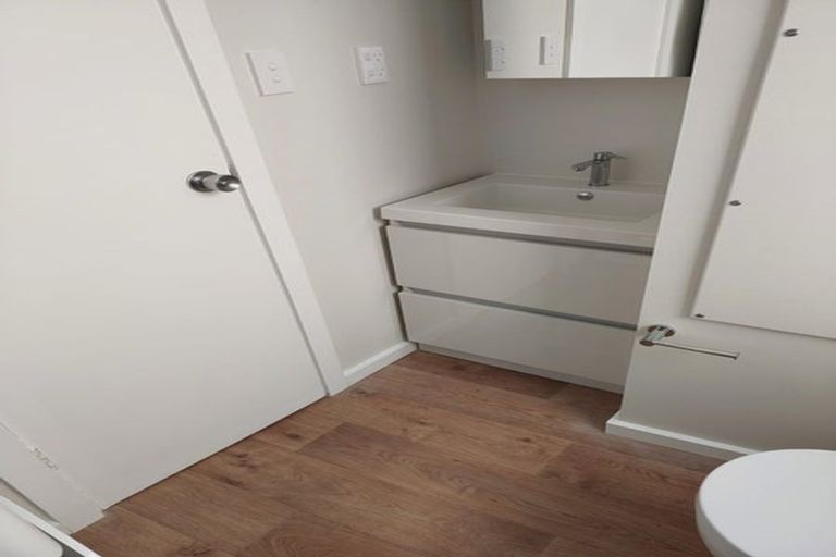 Photo of property in 59 Pembroke Road, Northland, Wellington, 6012