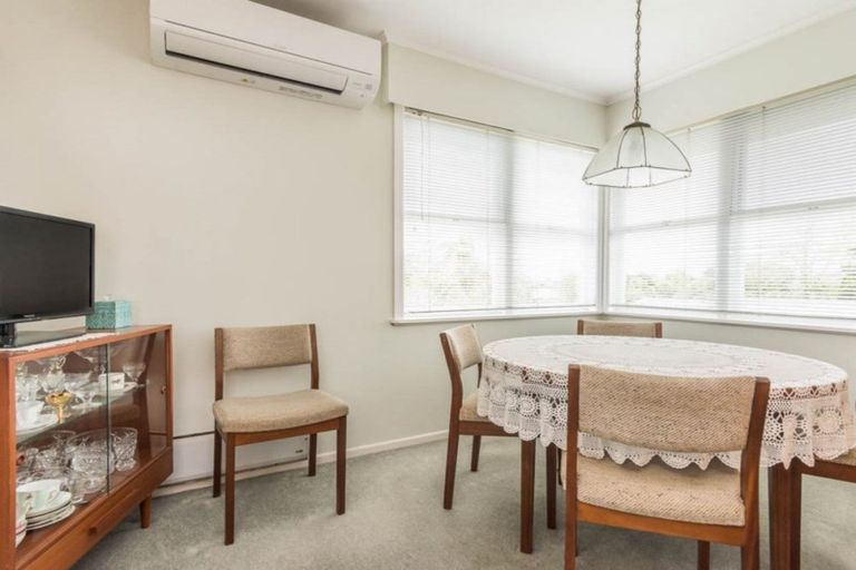 Photo of property in 125 Hutchinson Avenue, New Lynn, Auckland, 0600