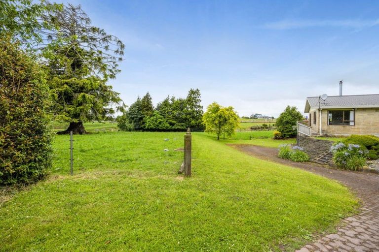 Photo of property in 3872 Mountain Road, Stratford, 4391
