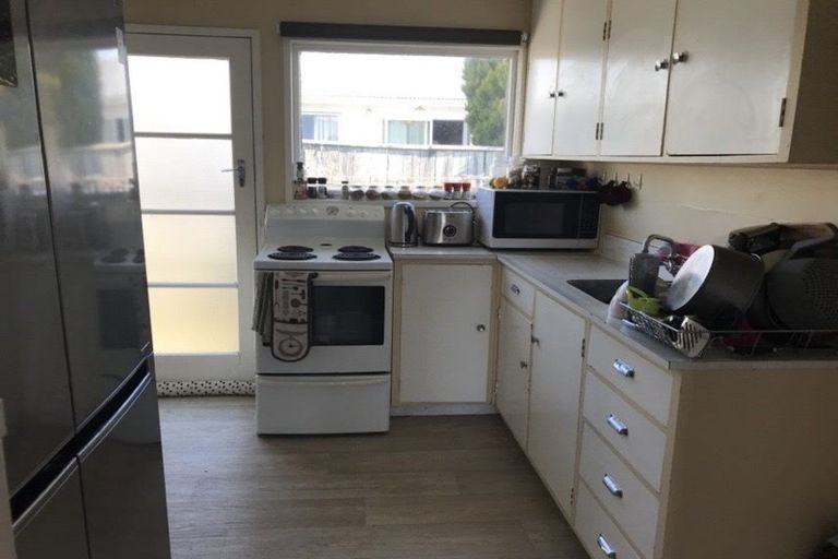 Photo of property in 25 Fergusson Street, Stoke, Nelson, 7011