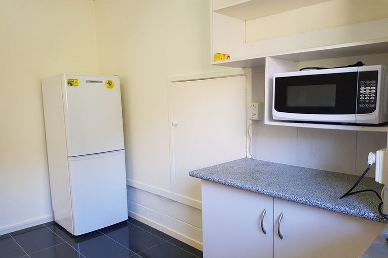 Photo of property in 1/7 Northwick Place, Hillcrest, Auckland, 0627