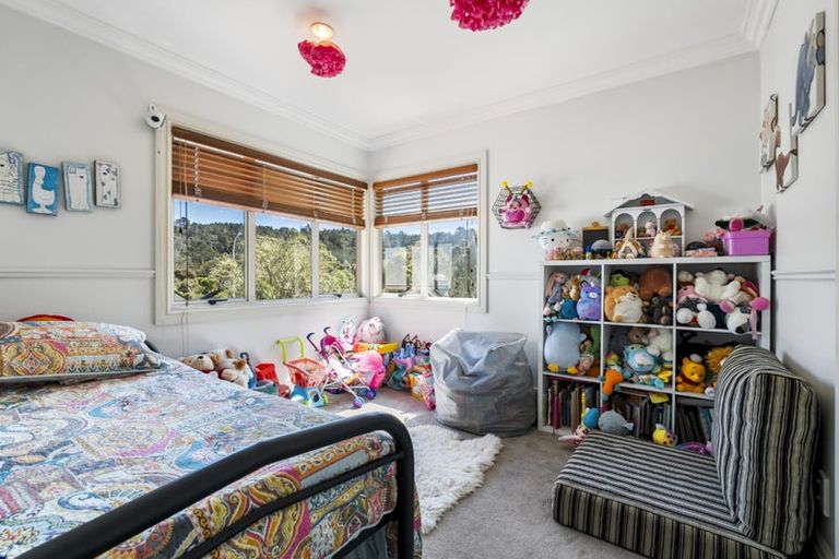 Photo of property in 37 Kinleith Way, Albany, Auckland, 0632