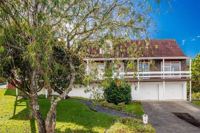 Photo of property in 19 Blundell Place, Chatswood, Auckland, 0626