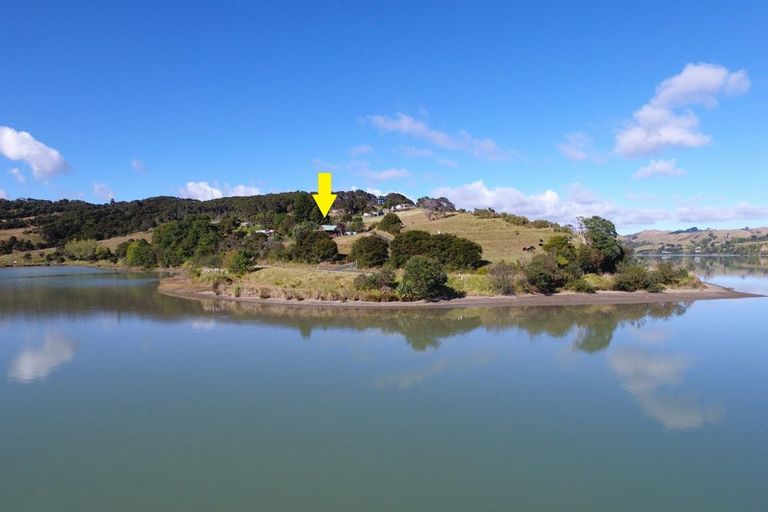 Photo of property in 1 Willow Point Road, Taharoa, 3988