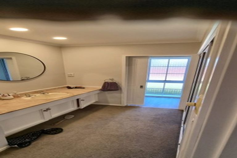 Photo of property in 1 Brockton Avenue, Conifer Grove, Takanini, 2112