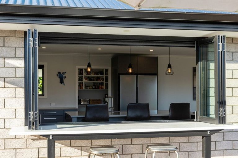 Photo of property in 3 Olive Close, Omokoroa, 3114