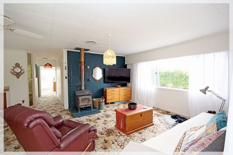 Photo of property in 19 Andrews Street, Foxton Beach, Foxton, 4815