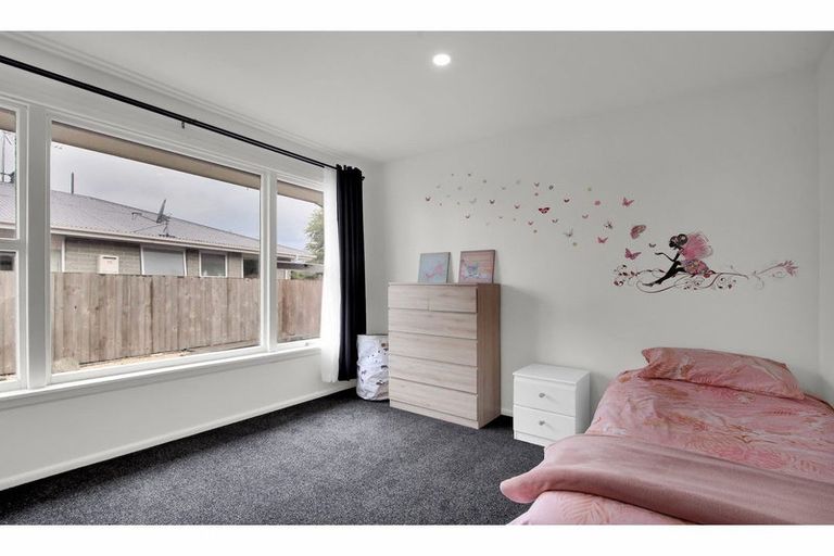 Photo of property in 17 Opal Place, Casebrook, Christchurch, 8051