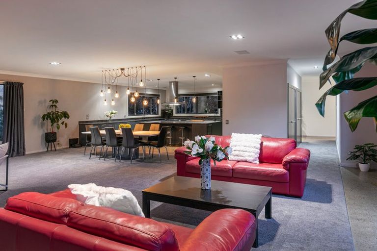Photo of property in 6 Ryalls Way, Lake Hawea, Wanaka, 9382