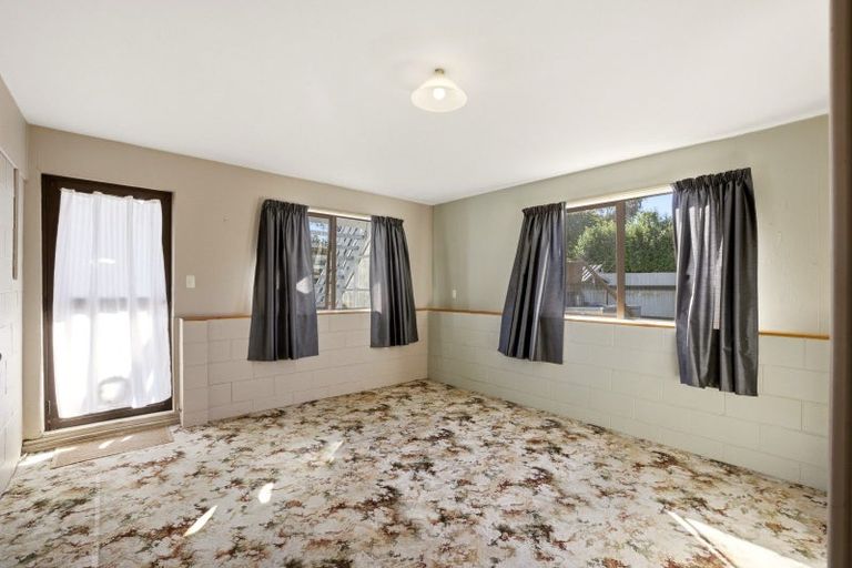 Photo of property in 20 Queens Avenue, Waikuku Beach, 7402
