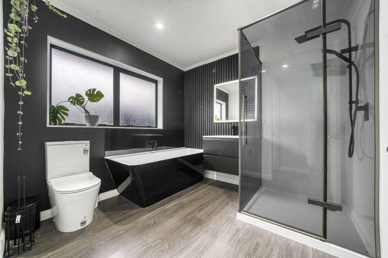 Photo of property in 20 Gairloch Place, Wattle Downs, Auckland, 2103
