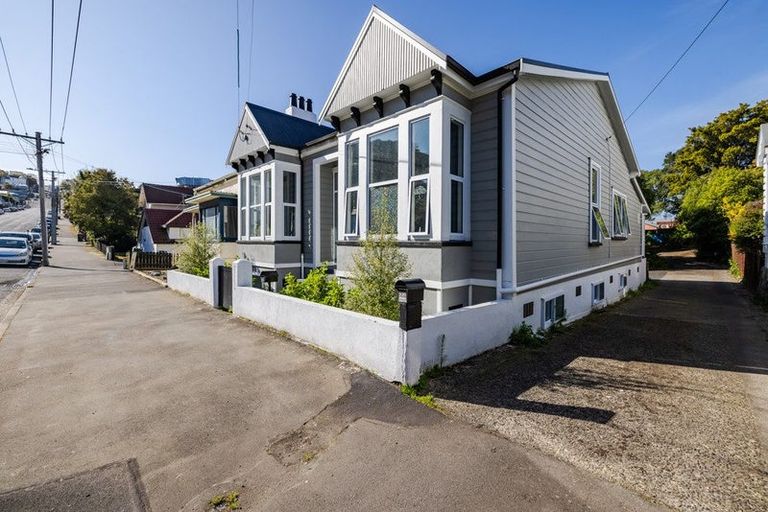 Photo of property in 52 Maitland Street, Dunedin Central, Dunedin, 9016