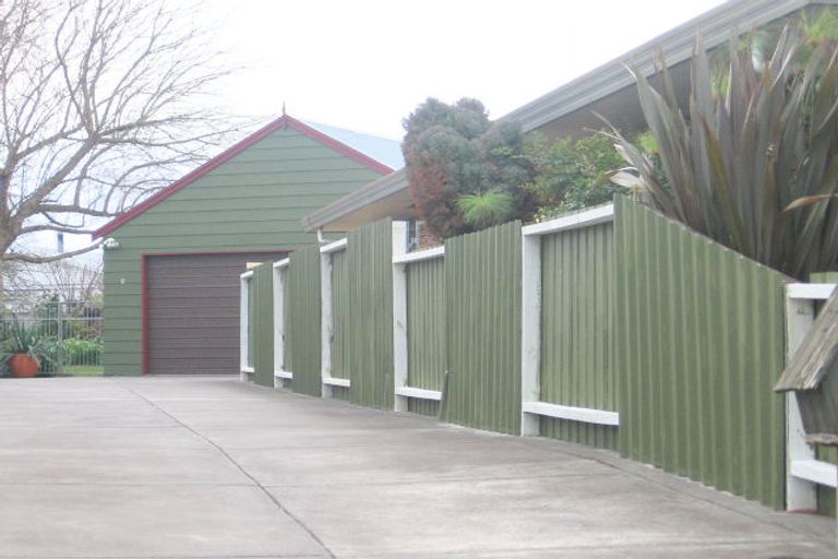 Photo of property in 8 Hetley Crescent, Taradale, Napier, 4112