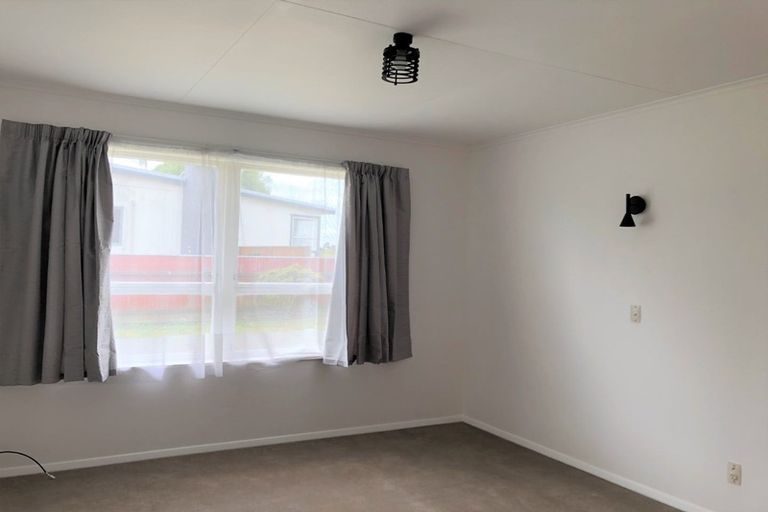 Photo of property in 11 Conway Street, Levin, 5510