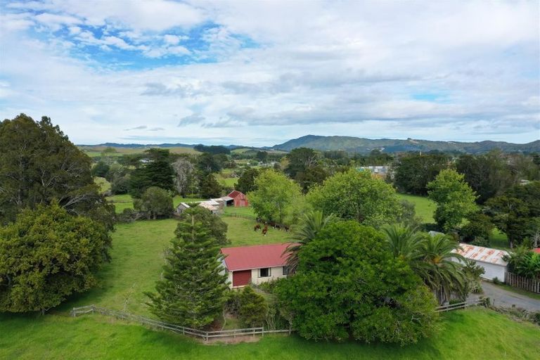 Photo of property in 84 Cove Road, Waipu, 0582