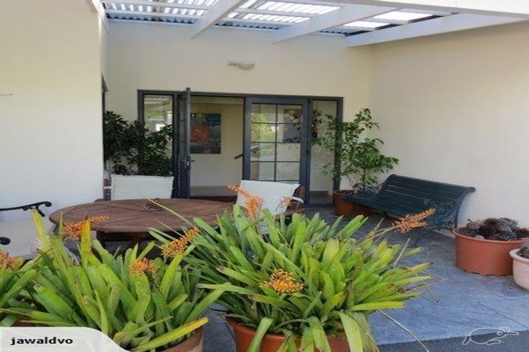 Photo of property in 102 Manly Street, Paraparaumu Beach, Paraparaumu, 5032