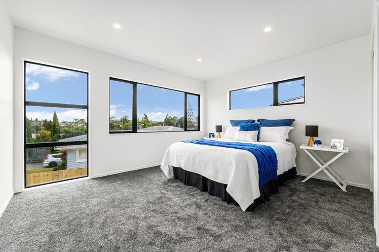 Photo of property in 13a Renata Crescent, Te Atatu Peninsula, Auckland, 0610