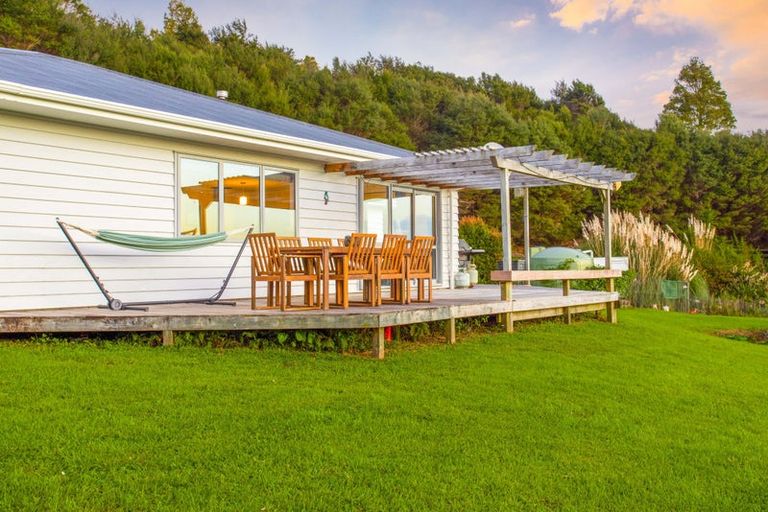 Photo of property in 871 Krippner Road, Puhoi, Silverdale, 0994