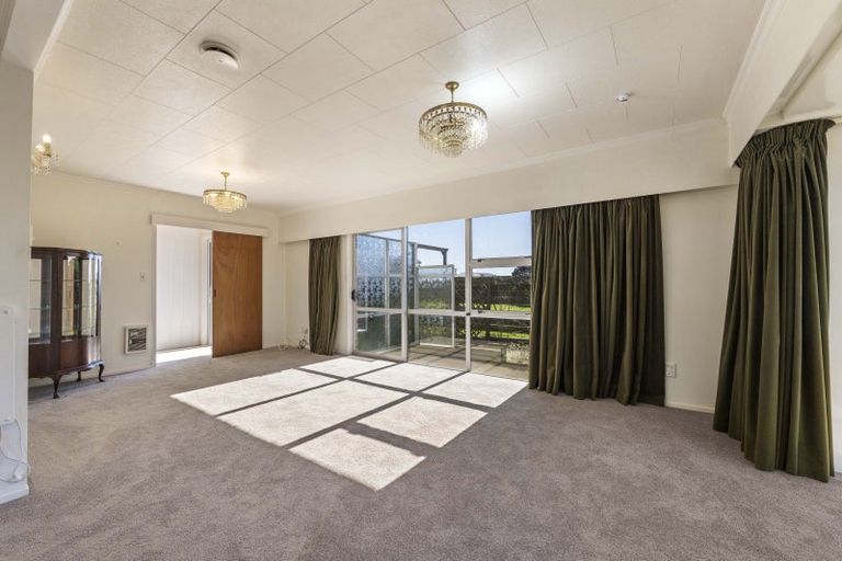 Photo of property in 2/19 Darnell Street, Fitzroy, New Plymouth, 4312