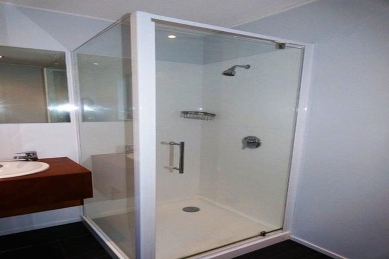 Photo of property in 10/75u Delhi Crescent, Khandallah, Wellington, 6035