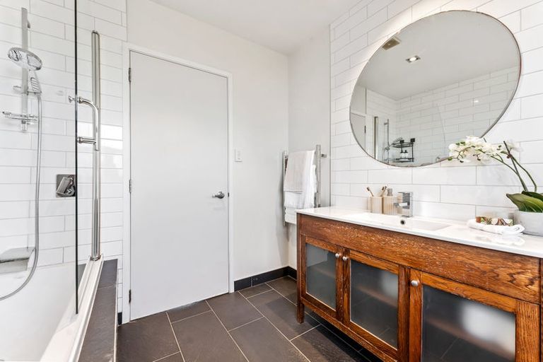 Photo of property in 7 Walbrook Road, Manly, Whangaparaoa, 0930