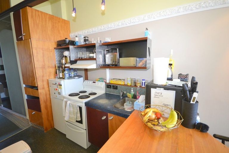 Photo of property in Qba Apartments, 2q/51 Webb Street, Mount Cook, Wellington, 6011