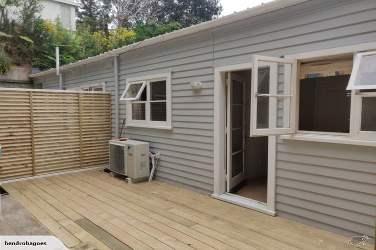 Photo of property in 4/124 Campbell Street, Karori, Wellington, 6012