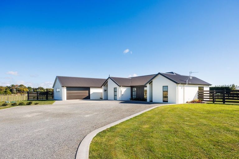 Photo of property in 79 Jackeytown Road, Tiakitahuna, Palmerston North, 4477