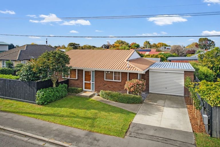 Photo of property in 2/63 Gainsborough Street, Hoon Hay, Christchurch, 8025