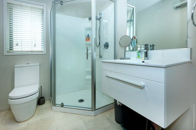 Photo of property in 33 Champagne Avenue, Yaldhurst, Christchurch, 8042