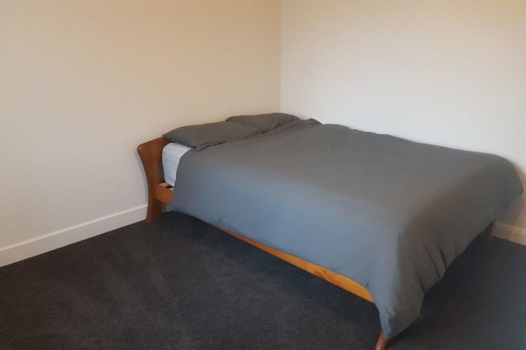 Photo of property in 174 Olliviers Road, Phillipstown, Christchurch, 8011