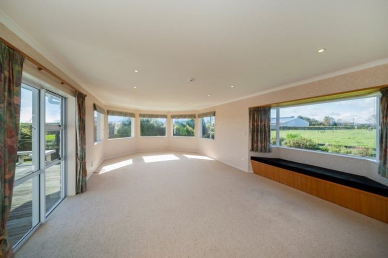 Photo of property in 281 Waihi Road, Hawera, 4673