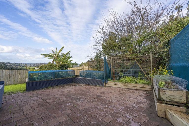 Photo of property in 457 Don Buck Road, Massey, Auckland, 0614