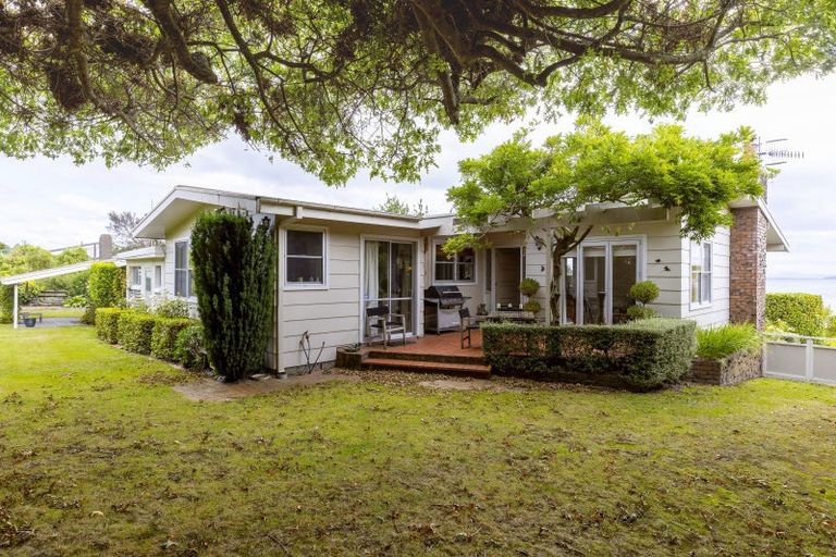 Photo of property in 16 Crowther Terrace, Waipahihi, Taupo, 3330
