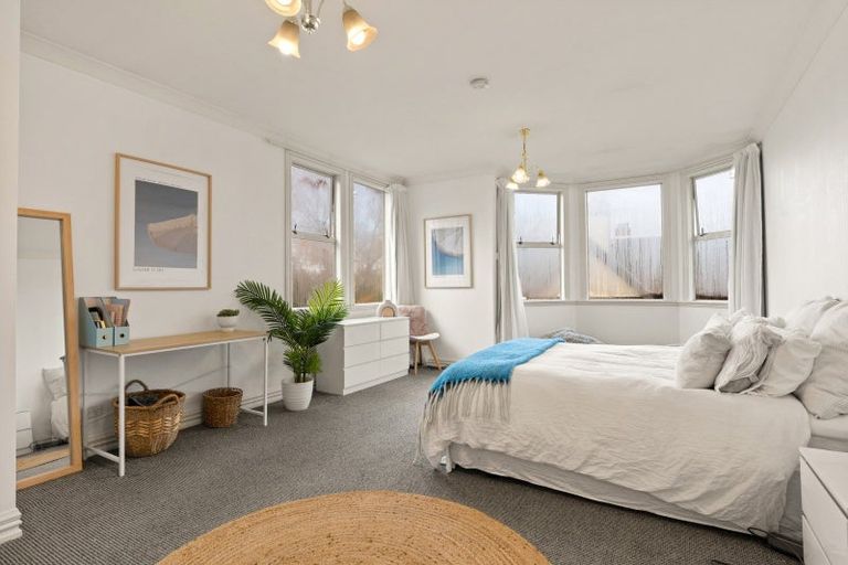 Photo of property in 6 Heriot Row, Dunedin Central, Dunedin, 9016