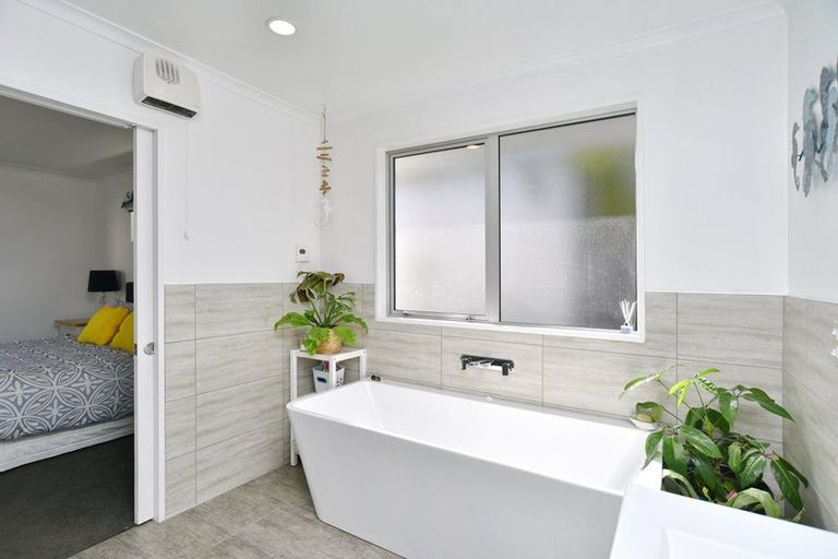 Photo of property in 44 Geddis Street, Rangiora, 7400