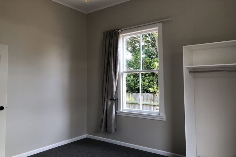 Photo of property in 13 Coates Street, Hamilton East, Hamilton, 3216