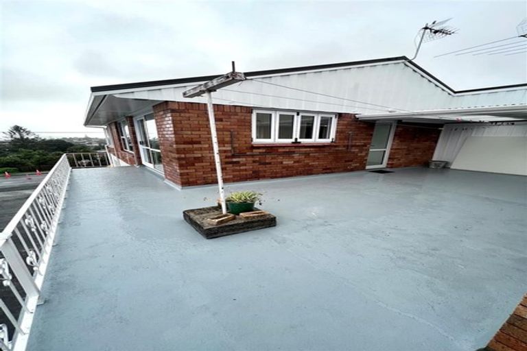 Photo of property in 117 Golf Road, New Lynn, Auckland, 0600