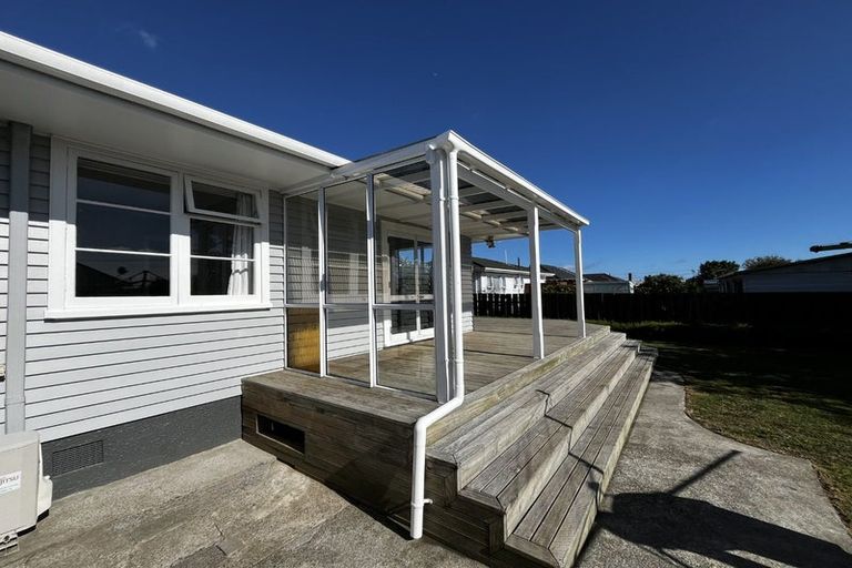 Photo of property in 51 Power Street, Levin, 5510