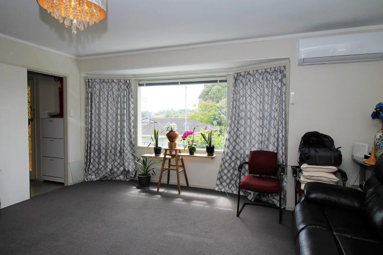 Photo of property in 361b Pakuranga Road, Pakuranga Heights, Auckland, 2010