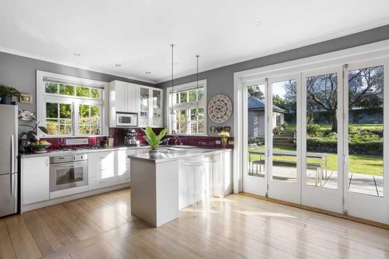 Photo of property in 8 Neidpath Road, Mornington, Dunedin, 9011