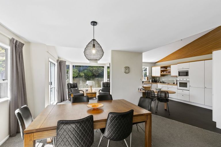 Photo of property in 3 Waterford Drive, Churton Park, Wellington, 6037