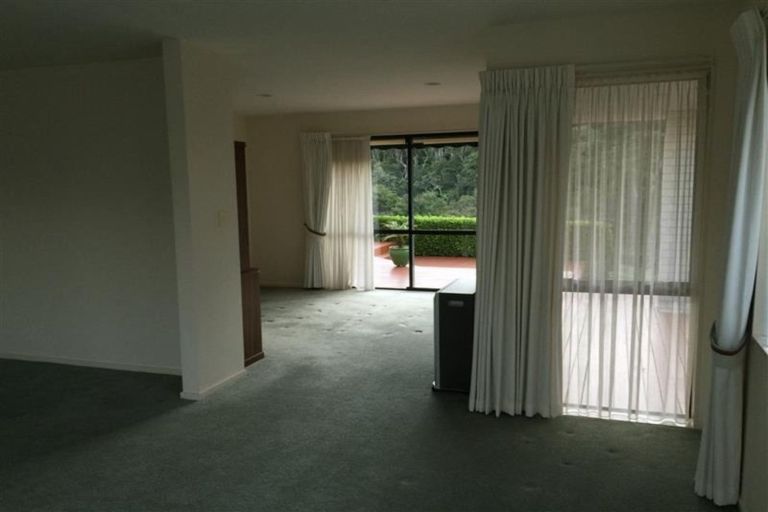 Photo of property in 32 Landing Drive, Albany, Auckland, 0632