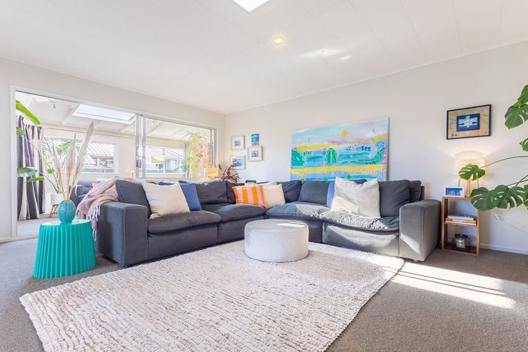 Photo of property in 49 Donovan Road, Paraparaumu Beach, Paraparaumu, 5032