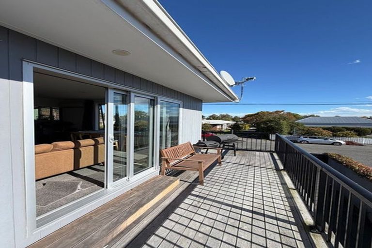 Photo of property in 1 Kinloch Street, St Albans, Christchurch, 8014